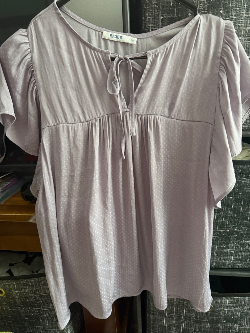 Ricki’s lavender blouse Large size